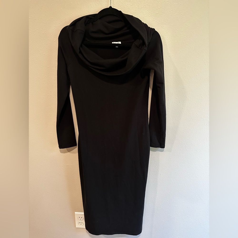 Splendid cowl neck sweater dress Size Med